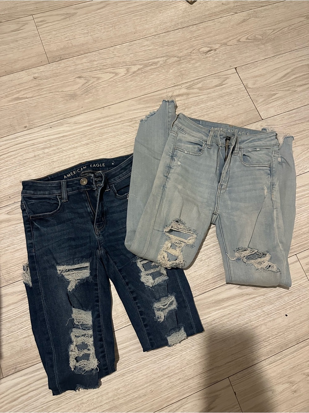 American Eagle Outfitters Ripped High-Rise Skinny Jeans - Dark Blue & Light Blue
